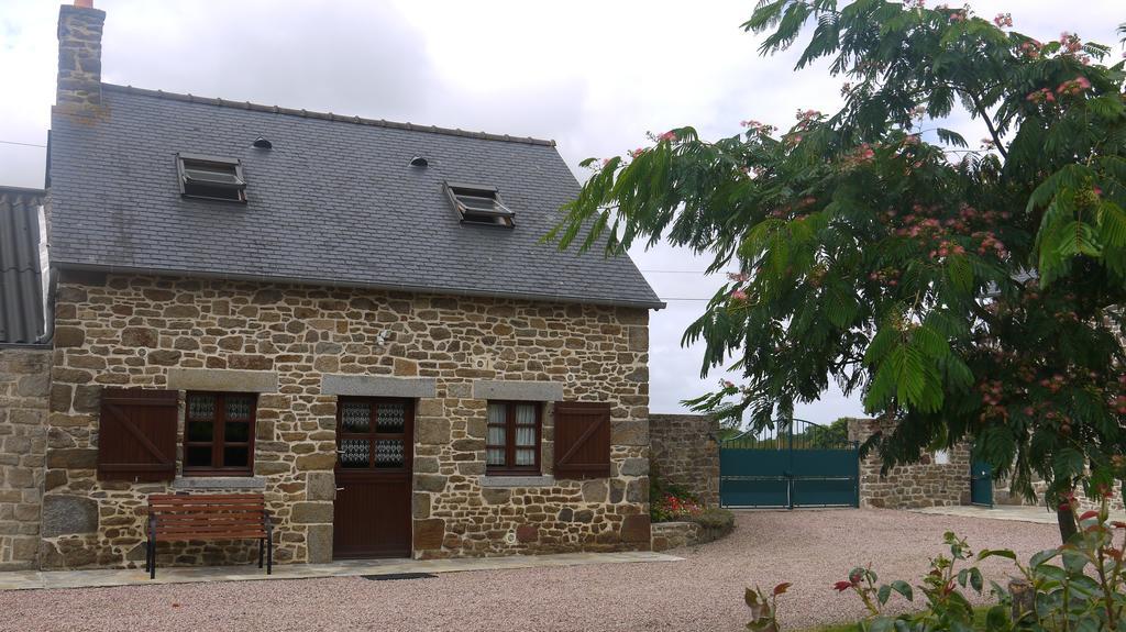 Chambres D'Hotes Les Sageais Baguer-Morvan Exterior foto