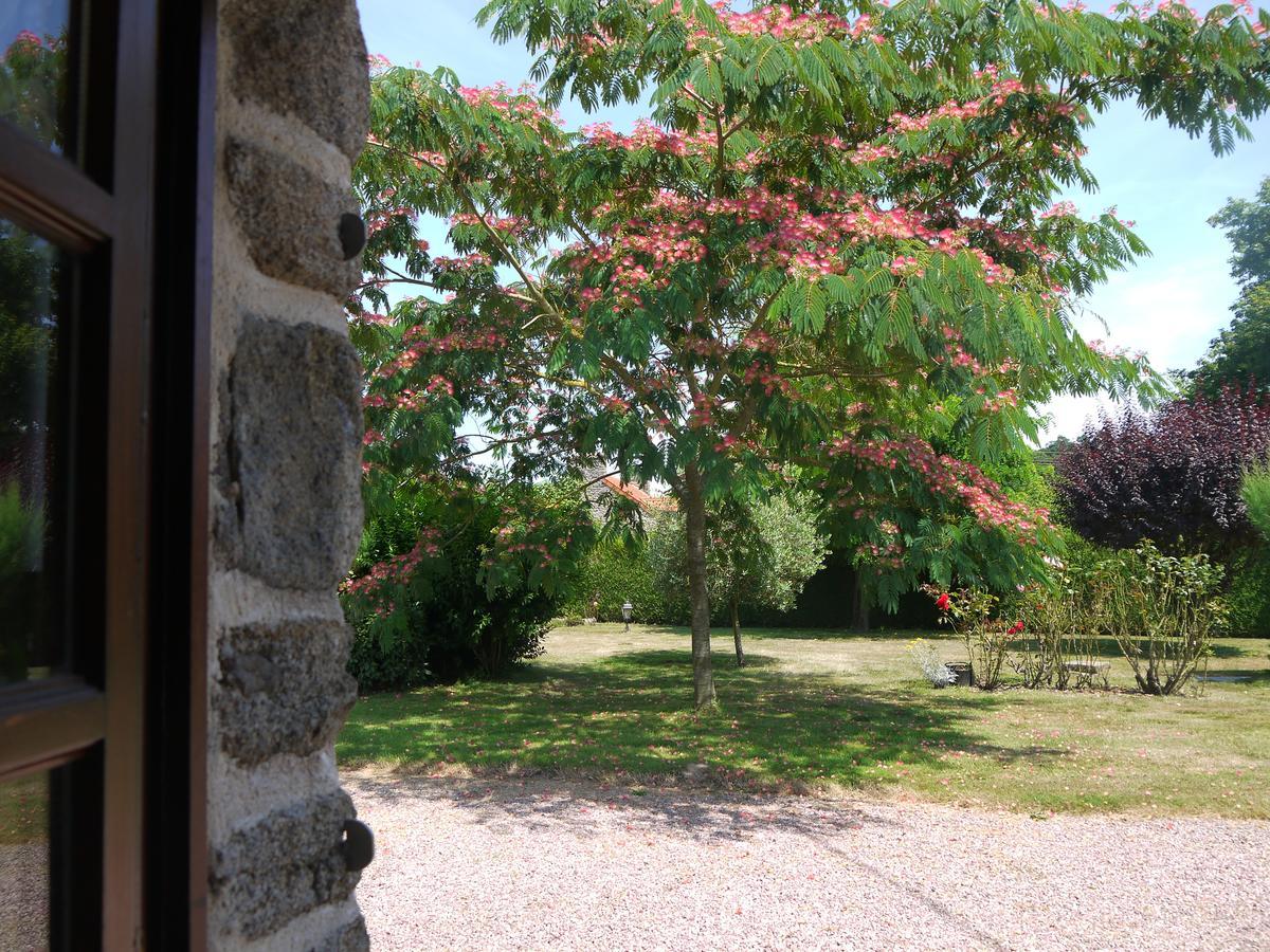 Chambres D'Hotes Les Sageais Baguer-Morvan Exterior foto